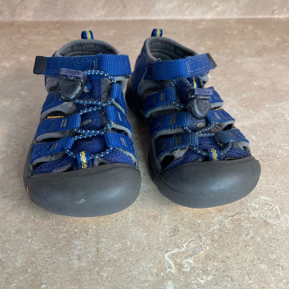 Kids Keen Blue Outdoor Closed-Toe Sandals